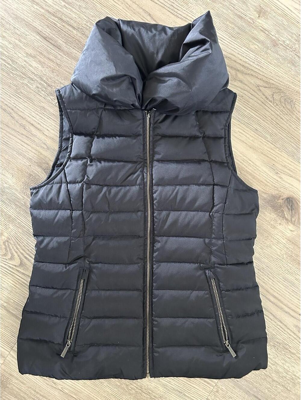 Lands End Sleeveless Puffer Womens Nylon Vest With A High Neck Sz XSmall